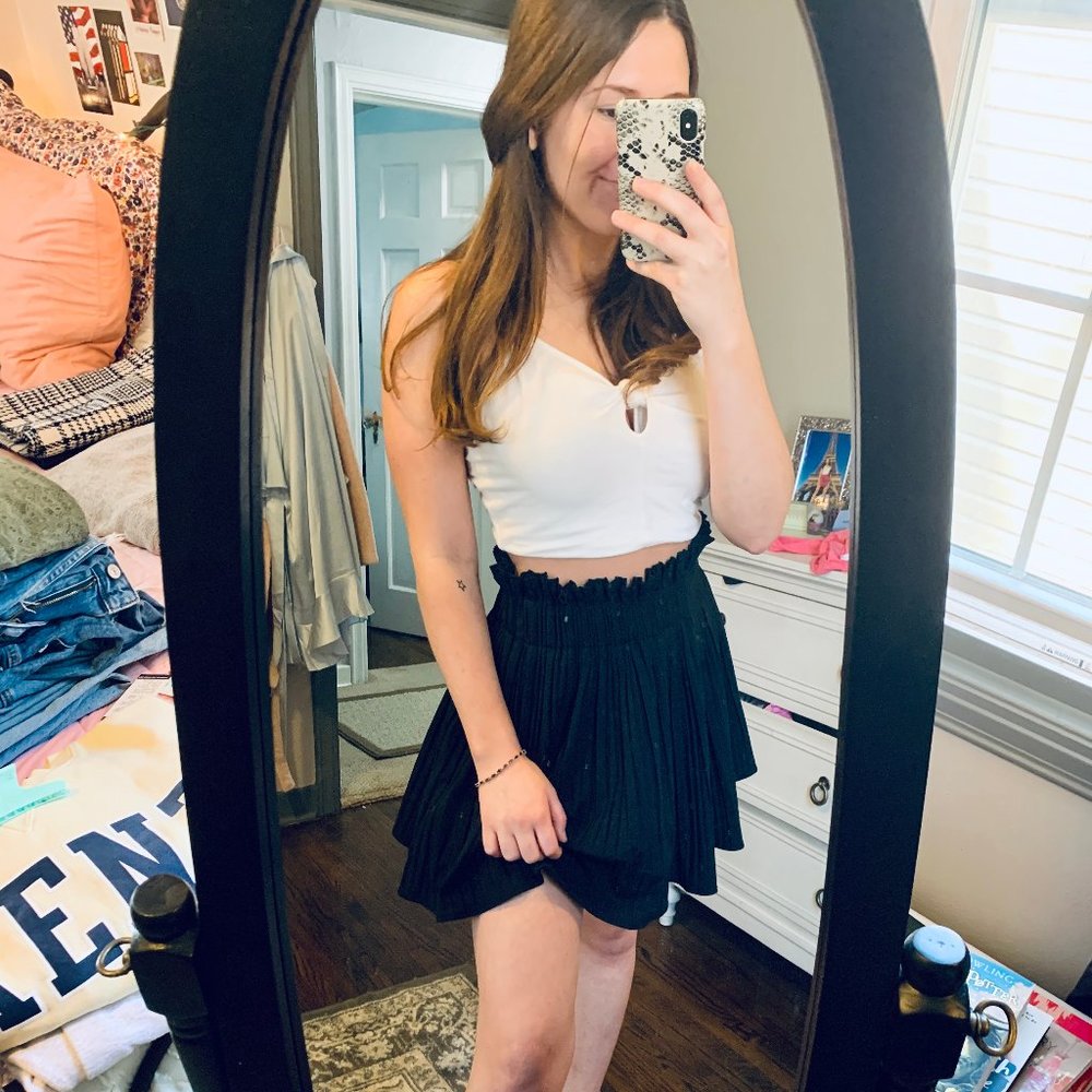 zara pleated mini skirt!